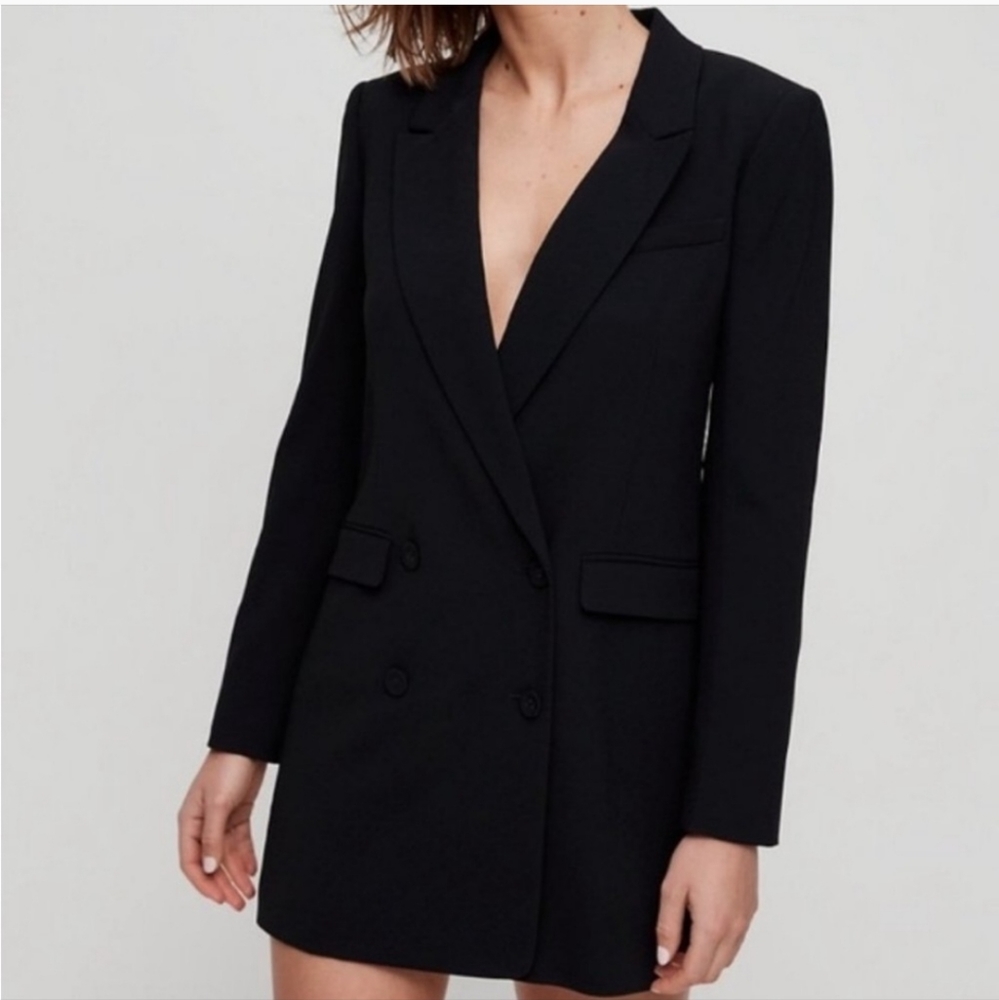 Aritzia Babaton Amell Blazer Black Double Breasted Long Lined Size 0 - Picture 1 of 9